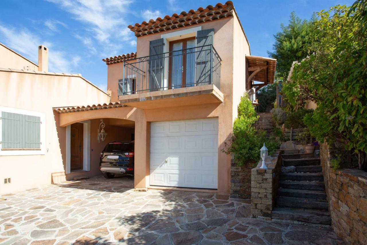 Coustelline Apartment Le Lavandou Exterior photo